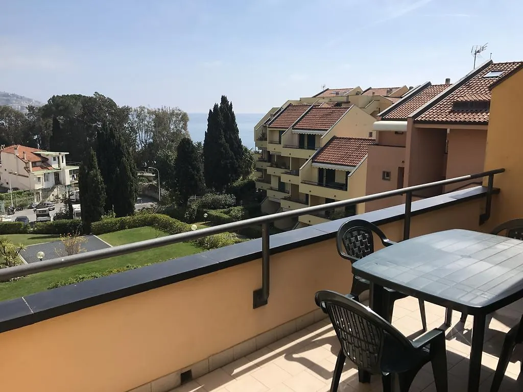 Flat Acquamarina Διαμέρισμα Σαν Ρέμο